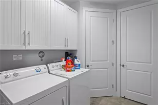 8760 Bellano Ct, Naples, FL 34119 - Photo 20