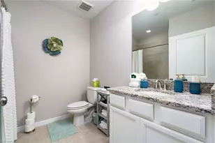 9389 Pocida Ct, Naples, FL 34119 - Photo 18