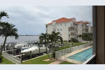 4235 SE 20th Pl #C201, Cape Coral, FL 33904 - Photo 12