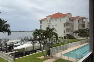 4235 SE 20th Pl, Cape Coral, FL 33904 - Photo 12