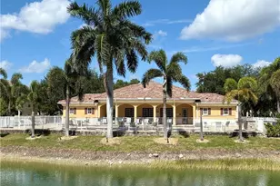 4121 Residence Drive, Fort Myers, FL 33901 - Photo 16
