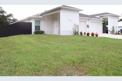 6069 Laurelwood Dr, Fort Myers, FL 33905 - Photo 2