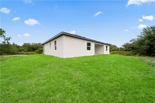 1506 Richmond Ave N, Lehigh Acres, FL 33972 - Photo 6