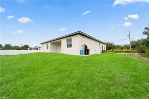1506 Richmond Ave N, Lehigh Acres, FL 33972 - Photo 30