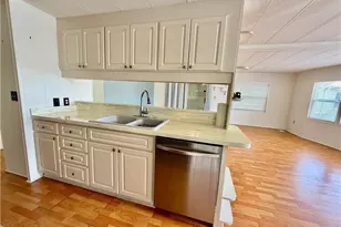 250 Santa Fe Trail, North Fort Myers, FL 33917 - Photo 4