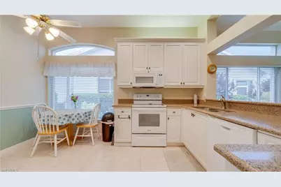 12774 Devonshire Lakes Cir, Fort Myers, FL 33913 - Photo 4