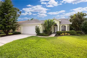 25060 Bay Cedar Dr, Bonita Springs, FL 34134 - Photo 2