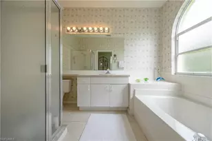 25060 Bay Cedar Dr, Bonita Springs, FL 34134 - Photo 20