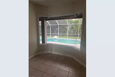614 SW 57th St, Cape Coral, FL 33914 - Photo 6