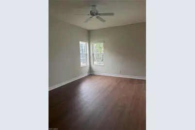 614 SW 57th St, Cape Coral, FL 33914 - Photo 8