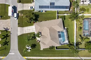 627 SE 16th St, Cape Coral, FL 33990 - Photo 36