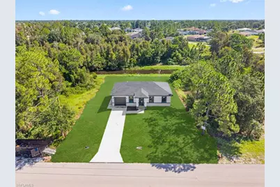 1553 Meadow Rd, Lehigh Acres, FL 33976 - Photo 6
