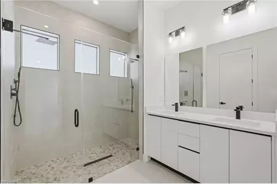 2305 SW 15th Pl, Cape Coral, FL 33991 - Photo 26