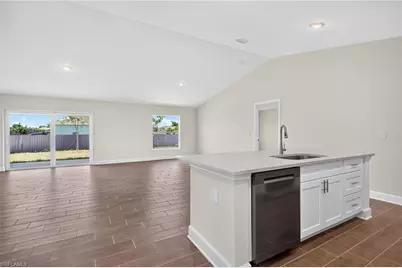 1131 NW 14th Ter, Cape Coral, FL 33993 - Photo 20