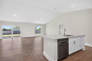 1131 NW 14th Terrace, Cape Coral, FL 33993 - Photo 20