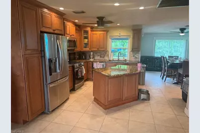 1523 SE 20th Pl, Cape Coral, FL 33990 - Photo 8