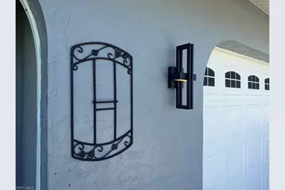 1523 SE 20th Pl, Cape Coral, FL 33990 - Photo 2
