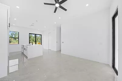 991 Plantation Rd, Lehigh Acres, FL 33974 - Photo 8