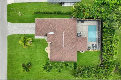 1900 SW 10th Ter, Cape Coral, FL 33991 - Photo 28