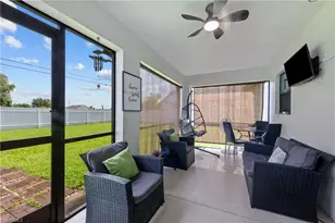623 SE 3rd St, Cape Coral, FL 33990 - Photo 24