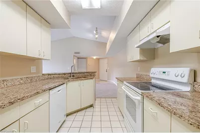 13515 Eagle Ridge Dr, Fort Myers, FL 33912 - Photo 4