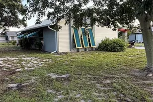 126 Oakside St, Lehigh Acres, FL 33936 - Photo 32