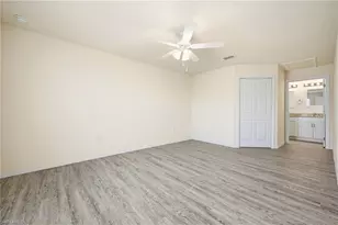9026 Maywood Cir, Labelle, FL 33935 - Photo 14