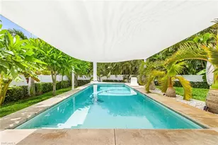 914 Dolphin Dr, Cape Coral, FL 33904 - Photo 10