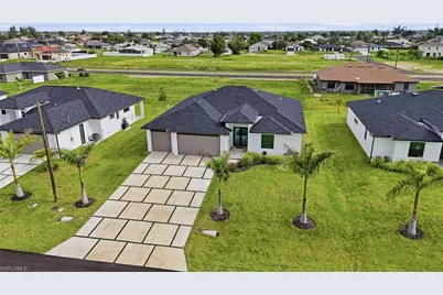 325 NE 15th Ter, Cape Coral, FL 33909 - Photo 38