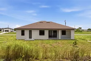 2929 Diplomat Pkwy W, Cape Coral, FL 33993 - Photo 2
