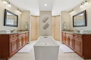 1723 SW 31st Ln, Cape Coral, FL 33914 - Photo 18