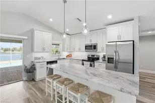 1723 SW 31st Ln, Cape Coral, FL 33914 - Photo 6