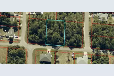 321 Lincoln Blvd, Lehigh Acres, FL 33936 - Photo 1