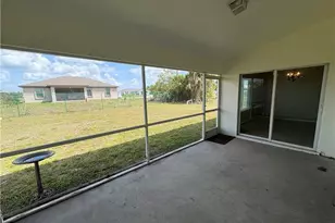 1417 NE 4th Pl, Cape Coral, FL 33909 - Photo 24