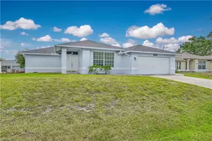 9232 Cypress Dr N, Fort Myers, FL 33967 - Photo 20