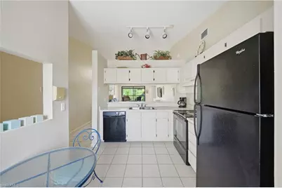 15206 Parkside Dr #202, Fort Myers, FL 33908 - Photo 12