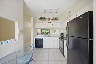 15206 Parkside Dr, Fort Myers, FL 33908 - Photo 12