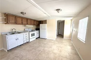 2521 Brownell Ct, North Fort Myers, FL 33917 - Photo 6