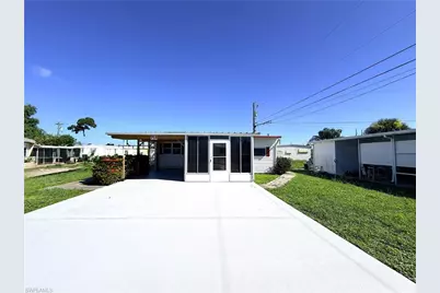 139 Gaslight Ave, North Fort Myers, FL 33917 - Photo 2