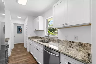 2816 Economy St, Fort Myers, FL 33916 - Photo 12