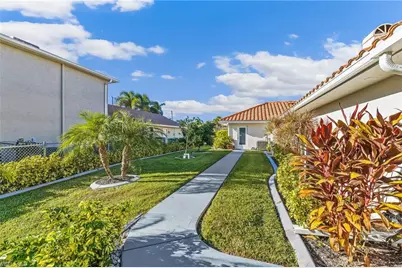 2318 SE 27th St, Cape Coral, FL 33904 - Photo 32