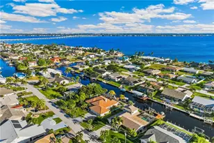 2318 SE 27th St, Cape Coral, FL 33904 - Photo 40