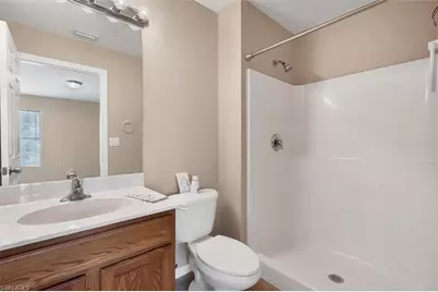 5257 Leeds Rd, Fort Myers, FL 33907 - Photo 14