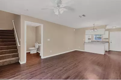 5257 Leeds Rd, Fort Myers, FL 33907 - Photo 4