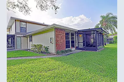 5804 Newfoundland Cir #1, Fort Myers, FL 33907 - Photo 1