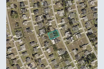 456 NE 1st Pl, Cape Coral, FL 33909 - Photo 2