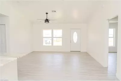 7031 Waldo Cir, Labelle, FL 33935 - Photo 6