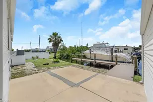 701 Coral Dr, Punta Gorda, FL 33950 - Photo 38