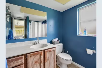 209 NE 9th Ct, Cape Coral, FL 33909 - Photo 22