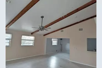 451 Marsh Ave #"B"  Back Unit, Fort Myers, FL 33905 - Photo 2